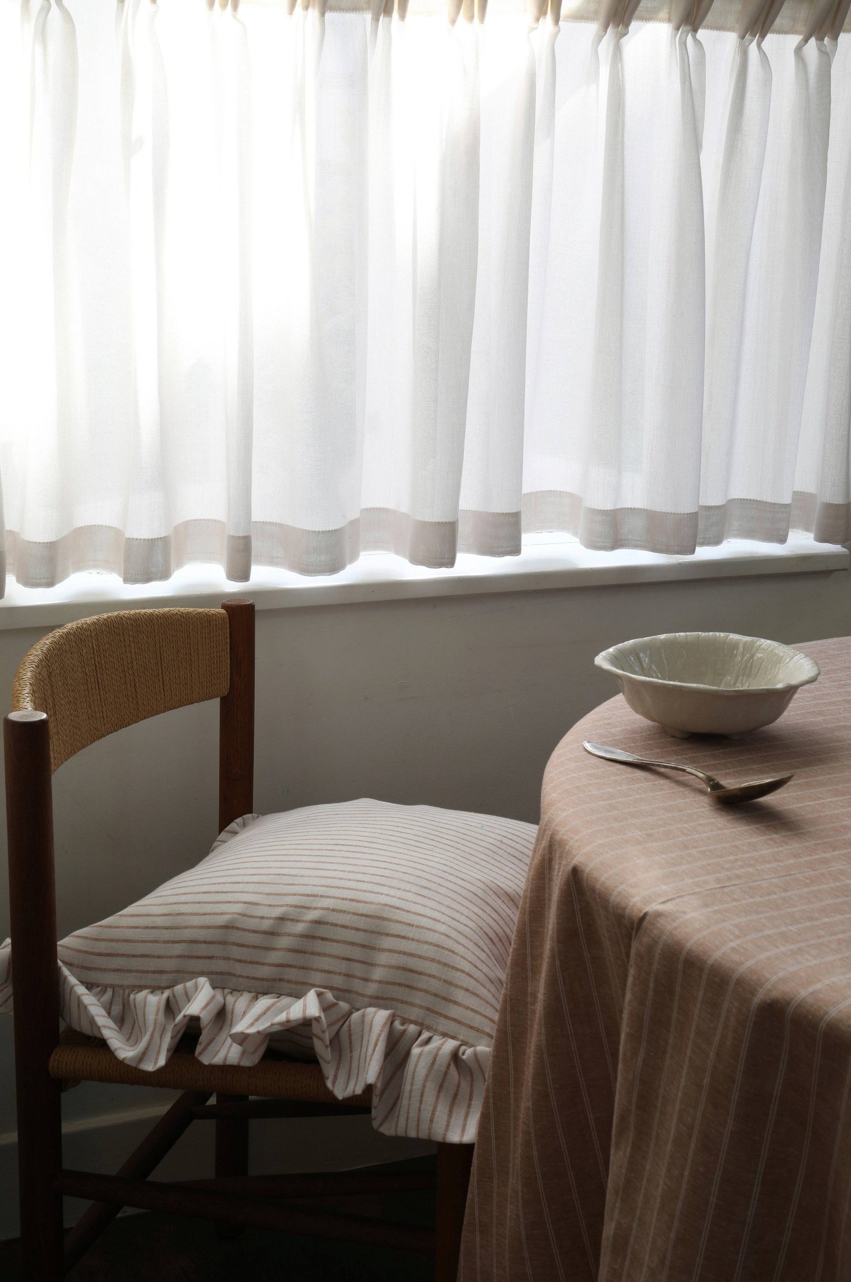 Bistro Curtain Claire Extra Wide v:7588936